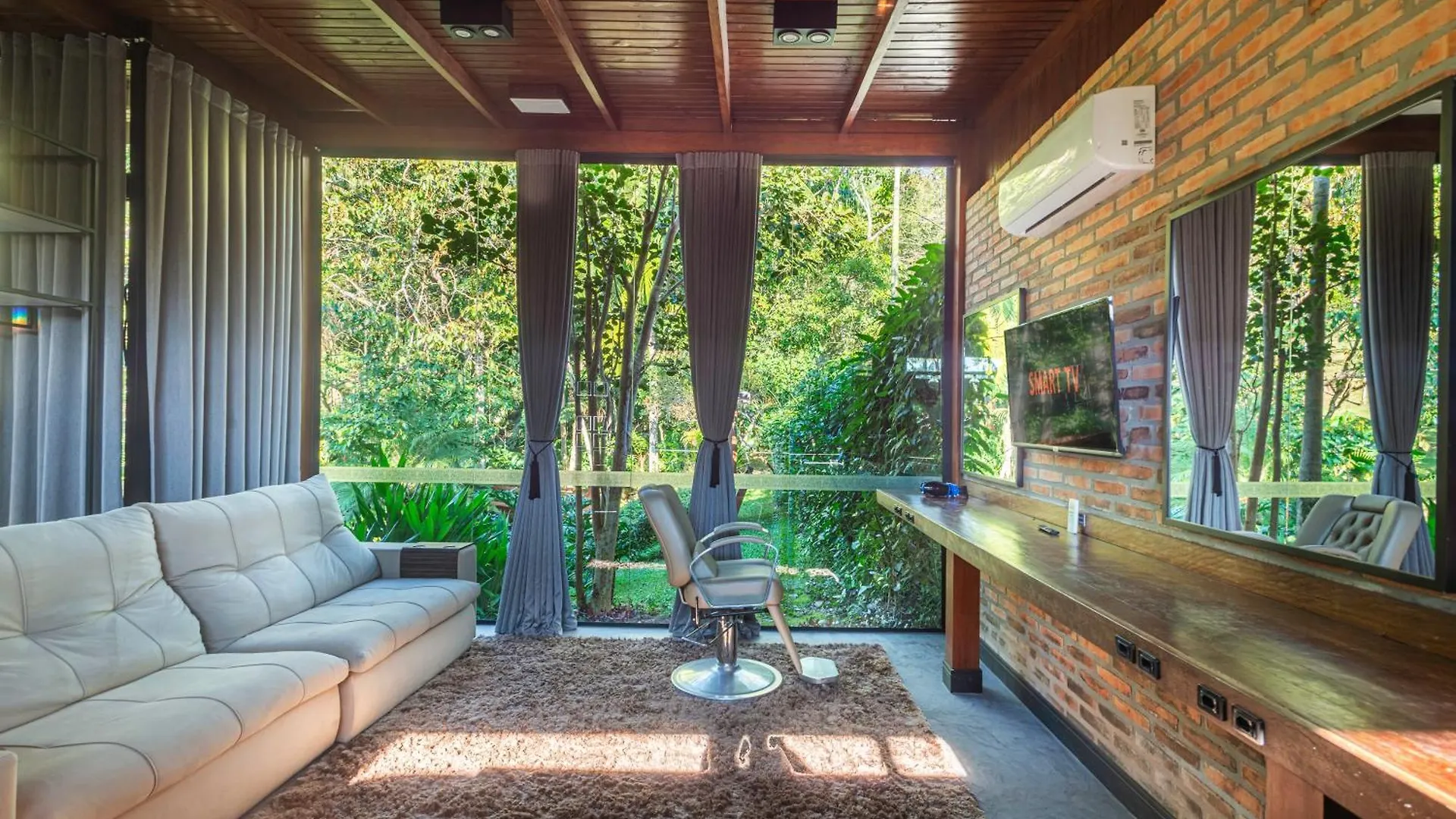 Quinta Borba - Cabanas No Centro De Itajai Brazil